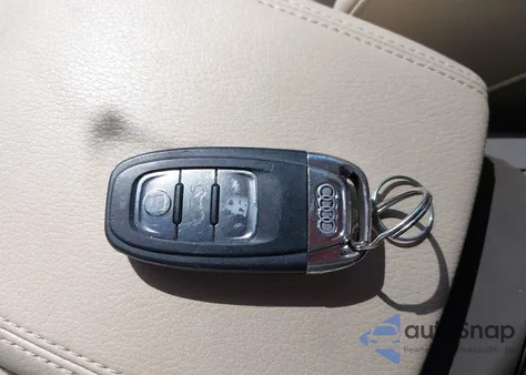 2013 Audi Q5 2.0T Premium z USA, uszkodzony, nr VIN WA1CFAFP9DA018934